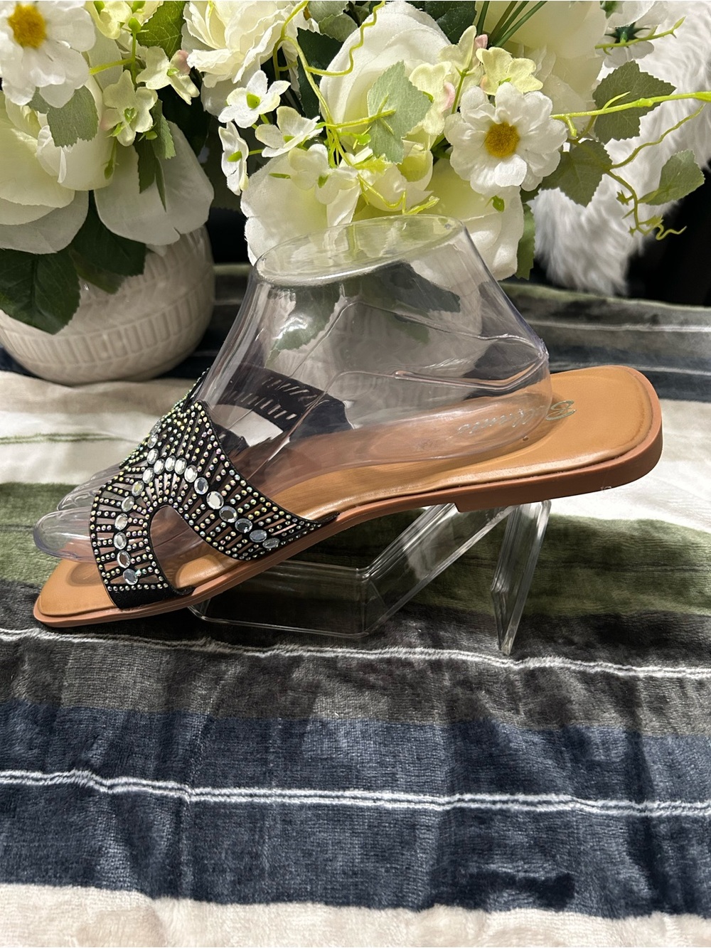 NWOT Bellanie Beautees Black Crystal-Embellished Women's Slide Sandals Size 10 - Picture 3 of 5